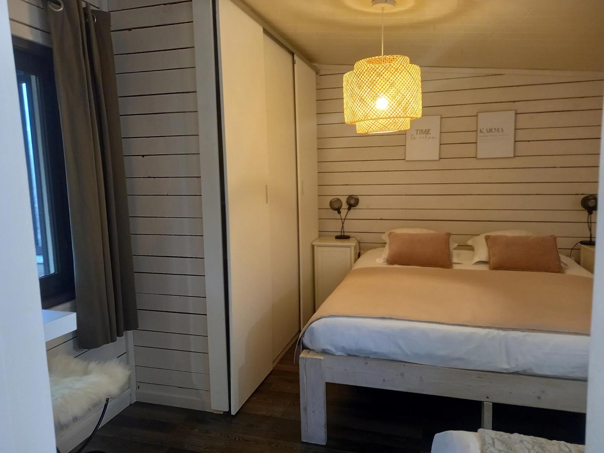 Le Chalet Du Lac Villa Robertville Kültér fotó