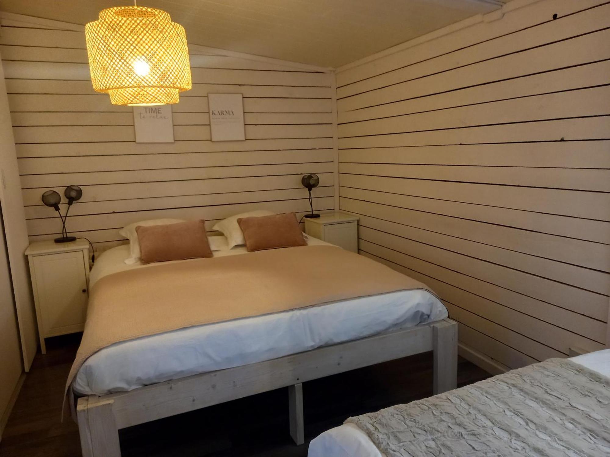 Le Chalet Du Lac Villa Robertville Kültér fotó