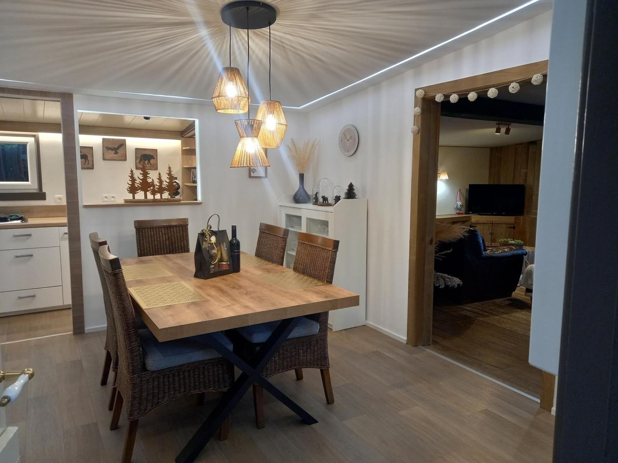 Le Chalet Du Lac Villa Robertville Kültér fotó