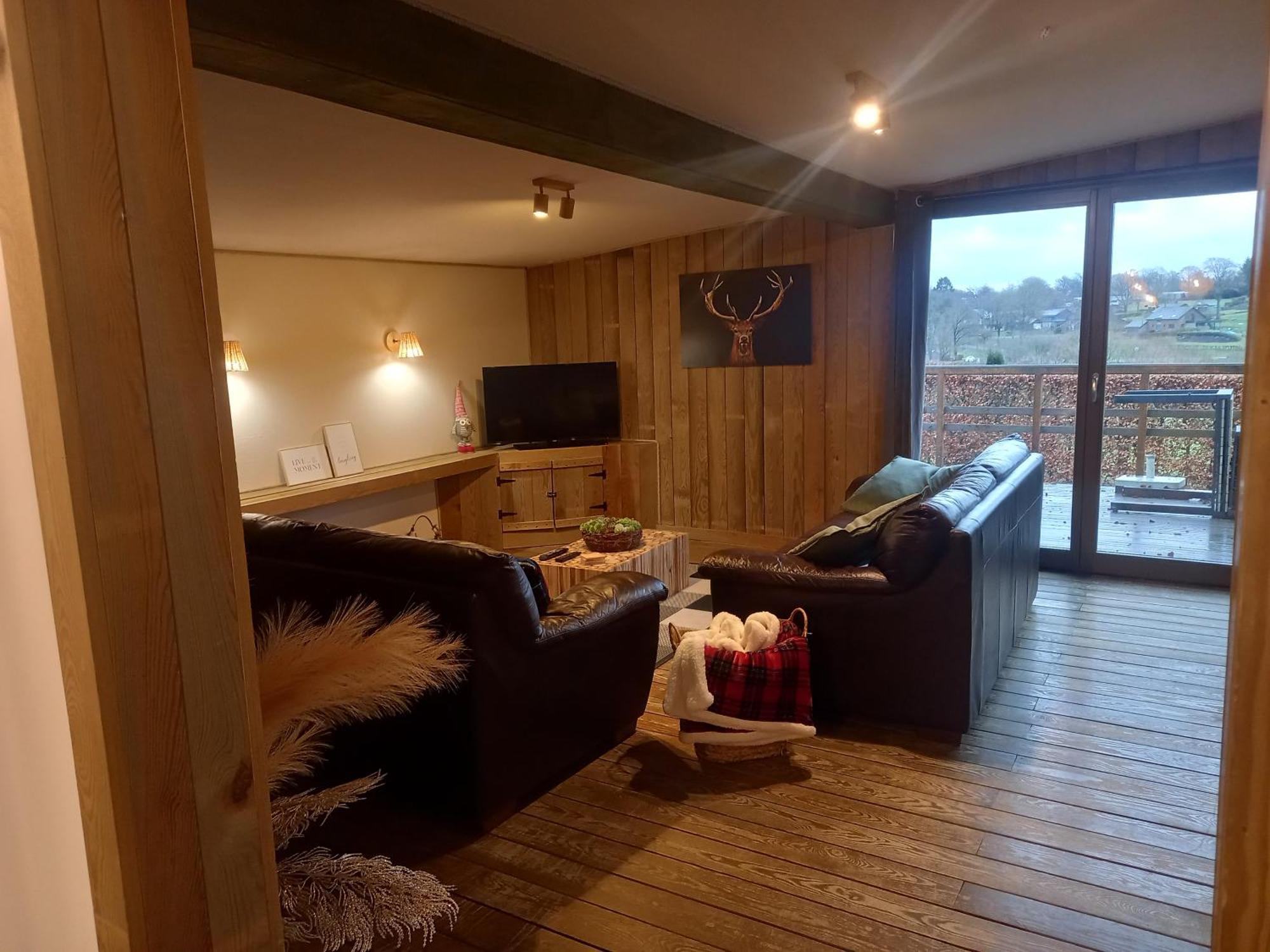 Le Chalet Du Lac Villa Robertville Kültér fotó