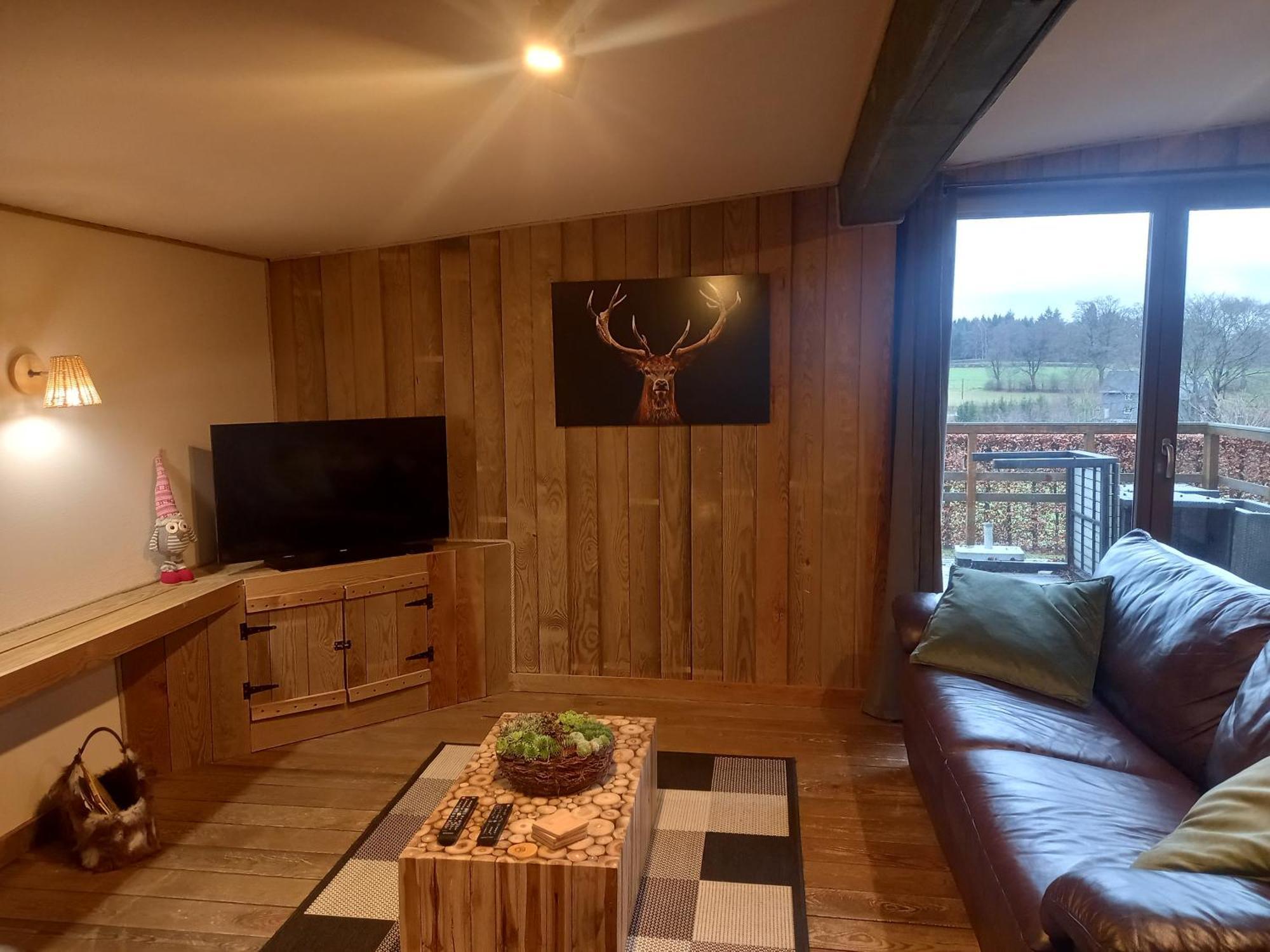 Le Chalet Du Lac Villa Robertville Kültér fotó